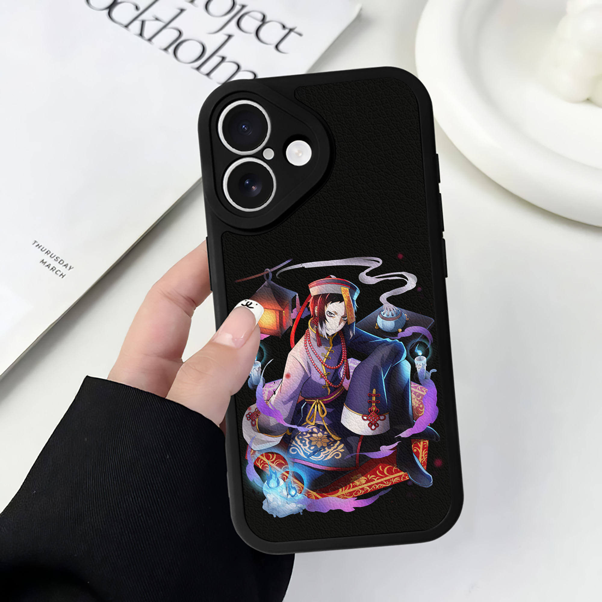 （画像用） 文豪ストレイドッグス Bungo Stray Dogs 【iPhone 16シリーズ対応】シリコンスマホケース（レザー調） 材質：シリコン